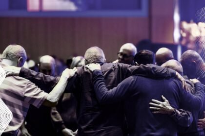 When Men Pray: How Male Prayer Transforms Lives, Families, and Nations