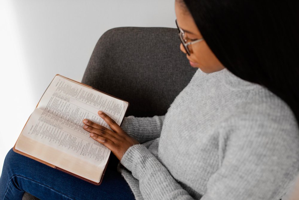 How to Hear The Holy Spirit 2 Important Ways to Hear the Holy Spirit